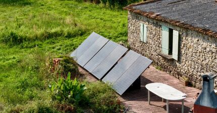 Panneaux solaires photovoltaïques au sol