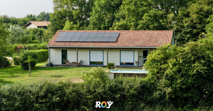 Panneaux solaires photovoltaïques en toiture